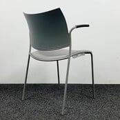 Casala Kantinestoel - Grijze Kunststof Zitting