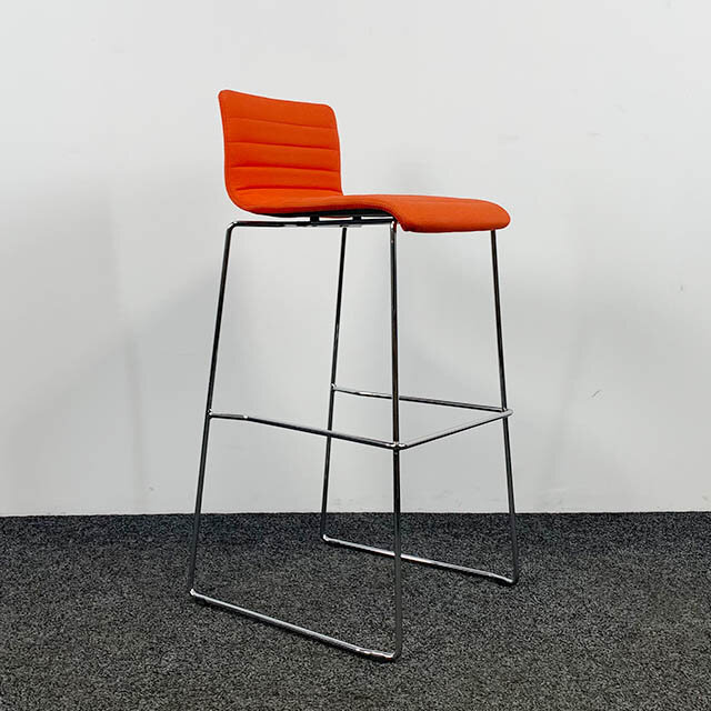 Barkruk - Oranje Stoffen Zitting