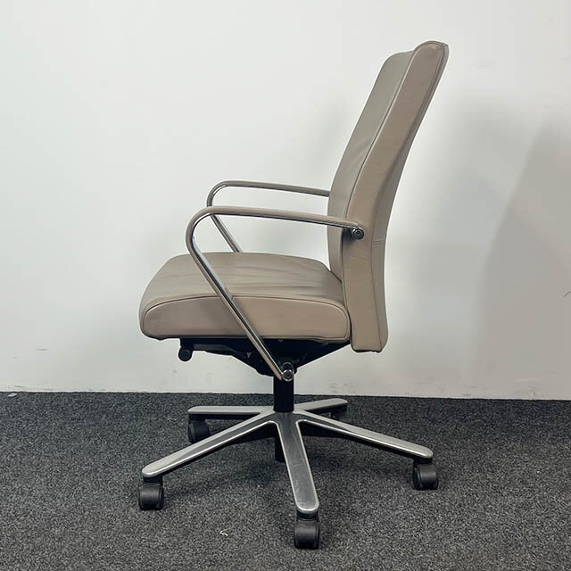 Klöber 958 Luxe Vergaderstoel Klöber 958 Luxe Vergaderstoel