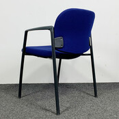 Ahrend 320 Vergaderstoel Blauw