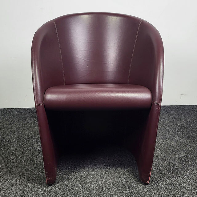 Design Fauteuil Poltrona Frau - Bordeaux Rood Design Fauteuil Poltrona Frau - Bordeaux Rood