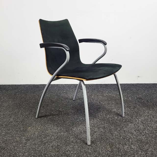 Vergaderstoel Zwart Wood - Grijs Onderstel