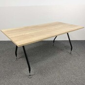 Vitra Ad Hoc Tafel - 160 x 80 cm | Nieuw blad naar keuze