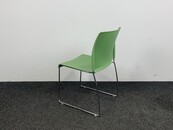 Groene Allsteel Stoel - Slede Onderstel Groene Allsteel Stoel - Slede Onderstel