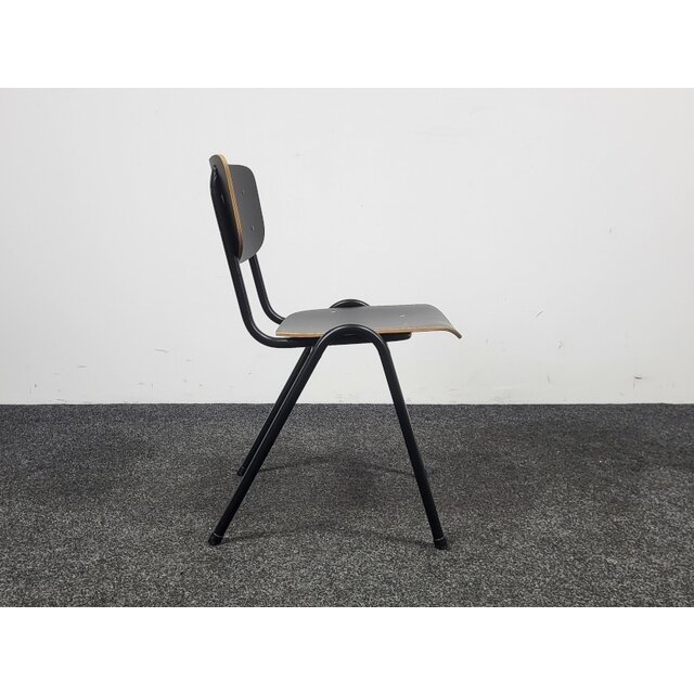 Kantinestoel - Zwarte Houten Zitting