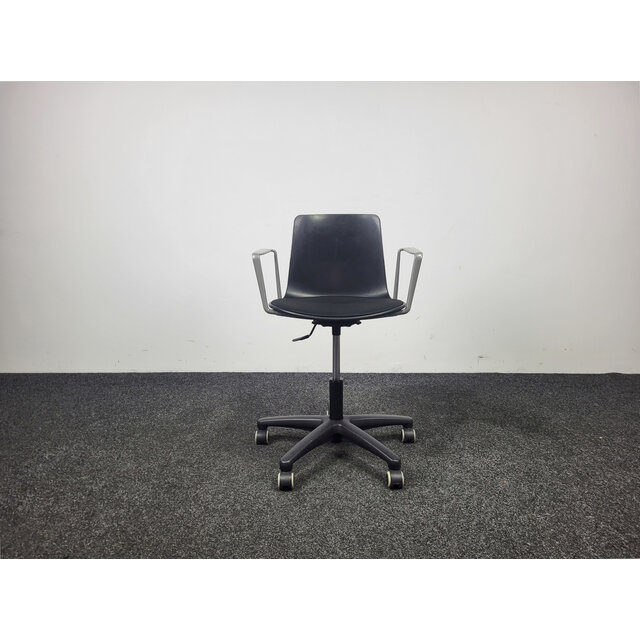 Enea Lottus Bureaustoel - Zwarte Kunststof Zitting