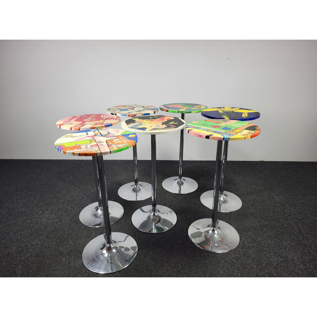 Statafel met Kleurrijk Kunstdesign - Variant 1