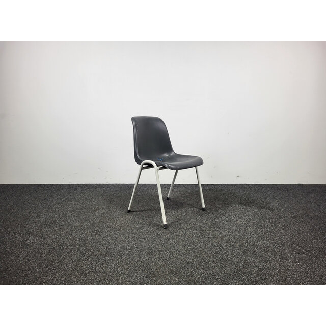 Grijze Stapelbare Kuipstoel - Kunststof Zitting