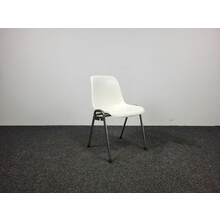 Witte Stapelbare Kuipstoel - Kunststof Zitting