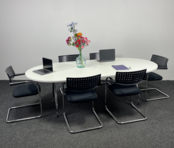 Vitra Vergadertafel - Ovaal Blad | 240 x 120 cm