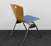 Vergaderstoel Stapelbaar - Blauw Zitkussen Vergaderstoel Stapelbaar - Blauw Zitkussen