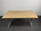 Vitra Ad Hoc Zit- Zit Bureau - Elektrisch Verstelbaar | 160 x 80 cm Vitra Ad Hoc Zit- Zit Bureau - Elektrisch Verstelbaar | 160 x 80 cm