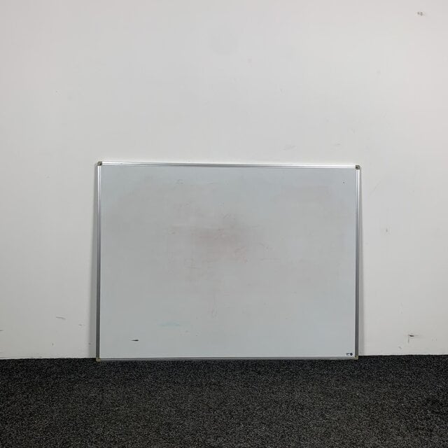 Whiteboard c.a. 90 x 120 cm
