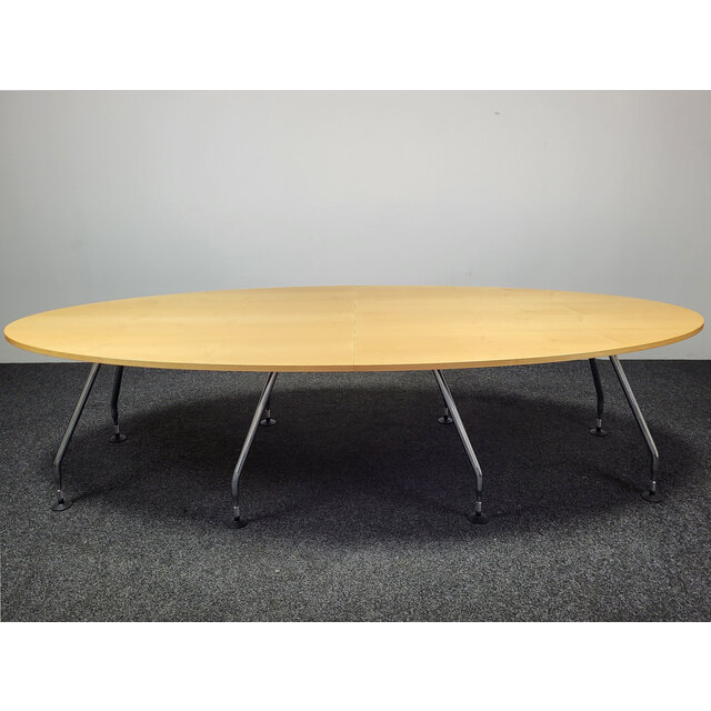 Vitra Vergadertafel - Ovaal | 300 x 130 cm Vitra Vergadertafel - Ovaal | 300 x 130 cm