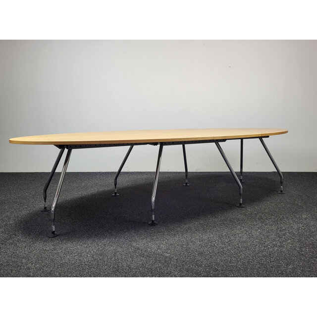 Vitra Vergadertafel - Ovaal | 300 x 130 cm Vitra Vergadertafel - Ovaal | 300 x 130 cm
