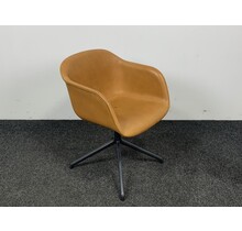 Muuto Fiber Stoel - Cognac