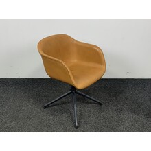 Muuto Fiber Stoel - Cognac