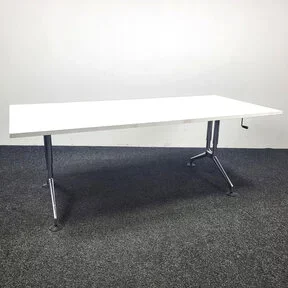Vitra Ad Hoc Bureau 180x80 cm - Nieuw Bureaublad