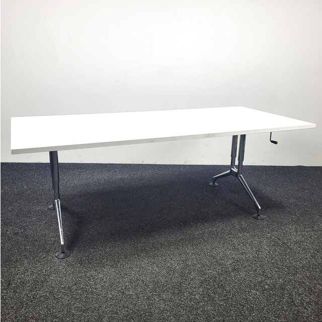 Vitra Ad Hoc Bureau - Slinger Verstelbaar | 180 x 80 cm