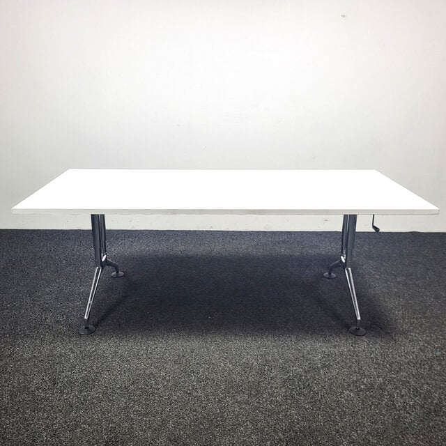 Vitra Ad Hoc Bureau 180x80 cm - Nieuw Bureaublad