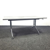 Vitra Ad Hoc Slinger Bureau - 140 x 80 cm | Nieuw Blad Naar Keuze Vitra Ad Hoc Slinger Bureau - 140 x 80 cm | Nieuw Blad Naar Keuze