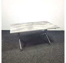 Vitra Ad Hoc Slinger Bureau - 140 x 80 cm | Nieuw Blad Naar Keuze
