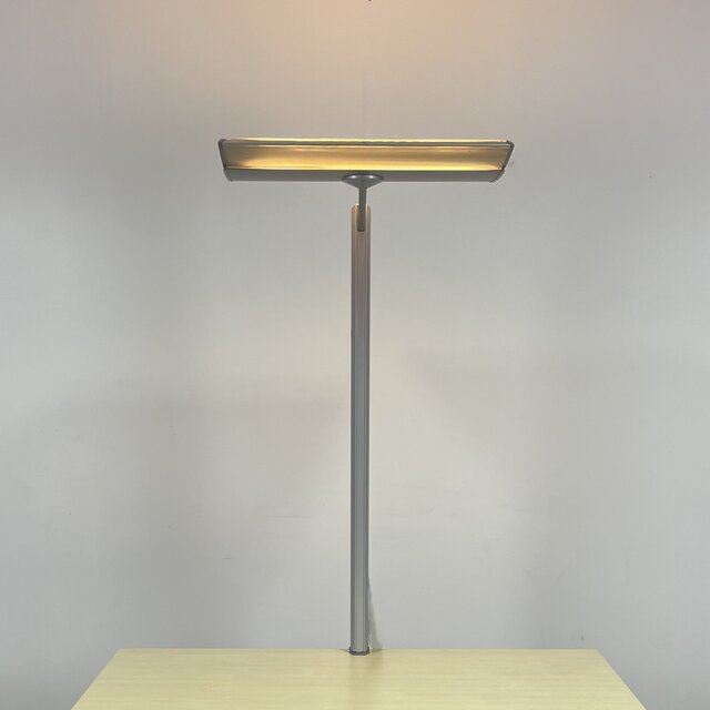 Klem Bureaulamp - 117 cm Hoog Klem Bureaulamp - 117 cm Hoog