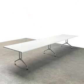 Vitra Ad Hoc Vergadertafel - 360 of 400 cm Breed