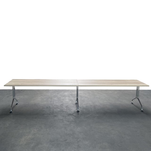 Vitra Ad Hoc Vergadertafel - 360 / 400 cm Breed