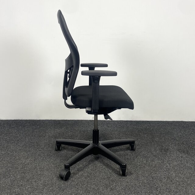 Ahrend 160 Bureaustoel Zwart | 4D Armleggers