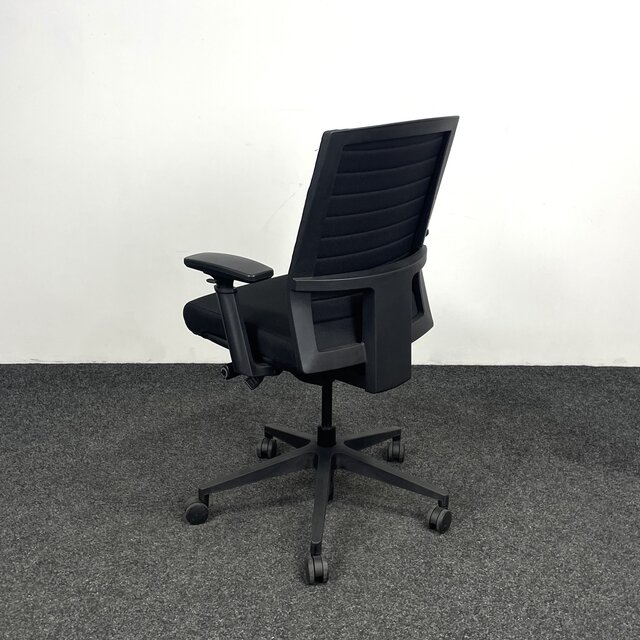 Gebruikte Bureaustoel Albec Zwarte Stof Gebruikte Bureaustoel Albec Zwarte Stof