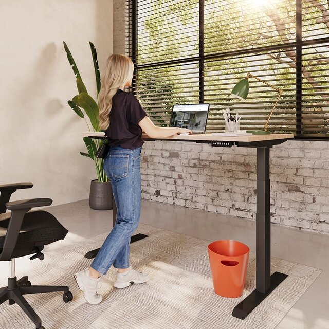 Elektrisch Zit-Sta Bureau Ergo Plus 140x80 cm  | NEN/NPR Genormeerd