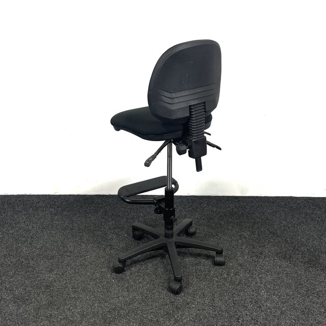 Zwarte Hoge Bureaustoel - Met Voetensteun