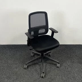 Zwarte Bureaustoel Met Mesh Rug