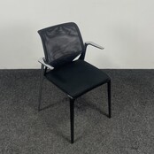 Vitra Medaslim Vergaderstoel - Met Armleggers