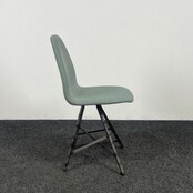 Spoinq Piramide Stoel - Staal | Blauw