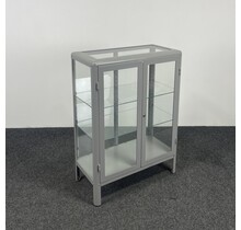 Grijze Vitrinekast - 112 x 81 x 42 cm