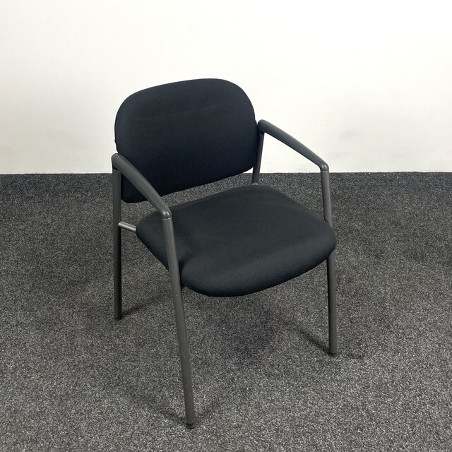 Ahrend 320 Vergaderstoel - Rechte Armleggers - Antraciet Onderstel