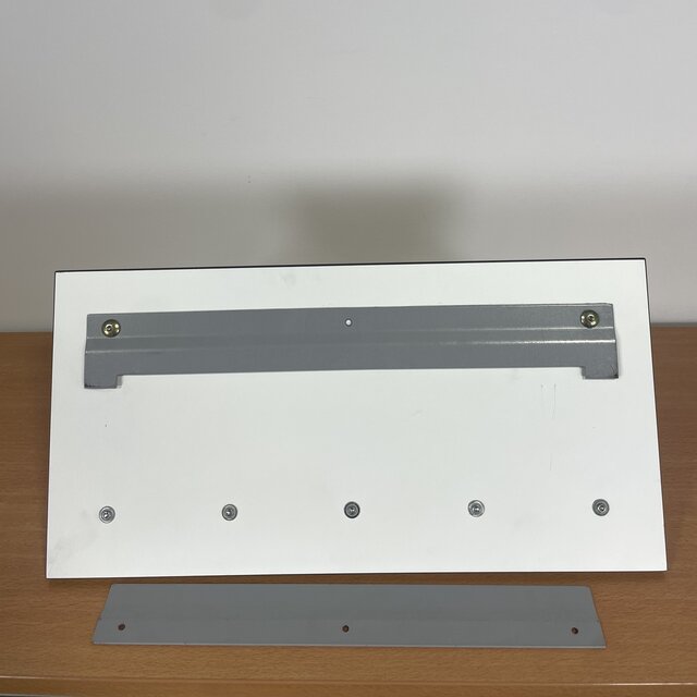 Witte Wandkapstok - 5 Haken en Bovenrek