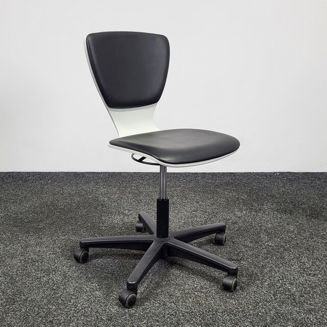 Ahrend Werkstoel - Zwart / Wit