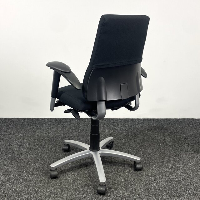 BMA Axia Bureaustoel Zwart | Nieuw Gestoffeerd - Copy