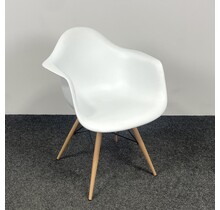 Witte Kuipstoel - Houten Onderstel