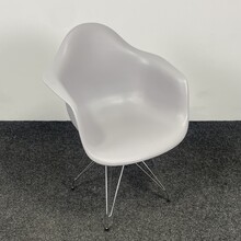 Lichtgrijze Kuipstoel - Chroom Onderstel