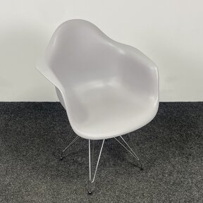 Lichtgrijze Kuipstoel - Chroom Onderstel