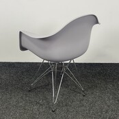 Lichtgrijze Kuipstoel - Chroom Onderstel