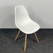 Kantinestoel Wit - Houten Onderstel