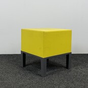 Quinze & Milan Primary Poef - Geel