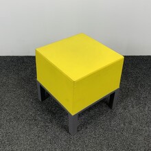 Quinze & Milan Primary Poef - Geel