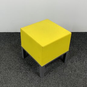 Quinze & Milan Primary Poef - Geel