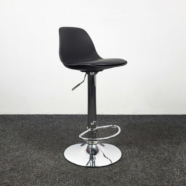 Draaibare Barkruk - Zwarte Kuipzitting Draaibare Barkruk - Zwarte Kuipzitting